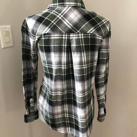 Polly & Esther Shirt - Picture 2 of 4